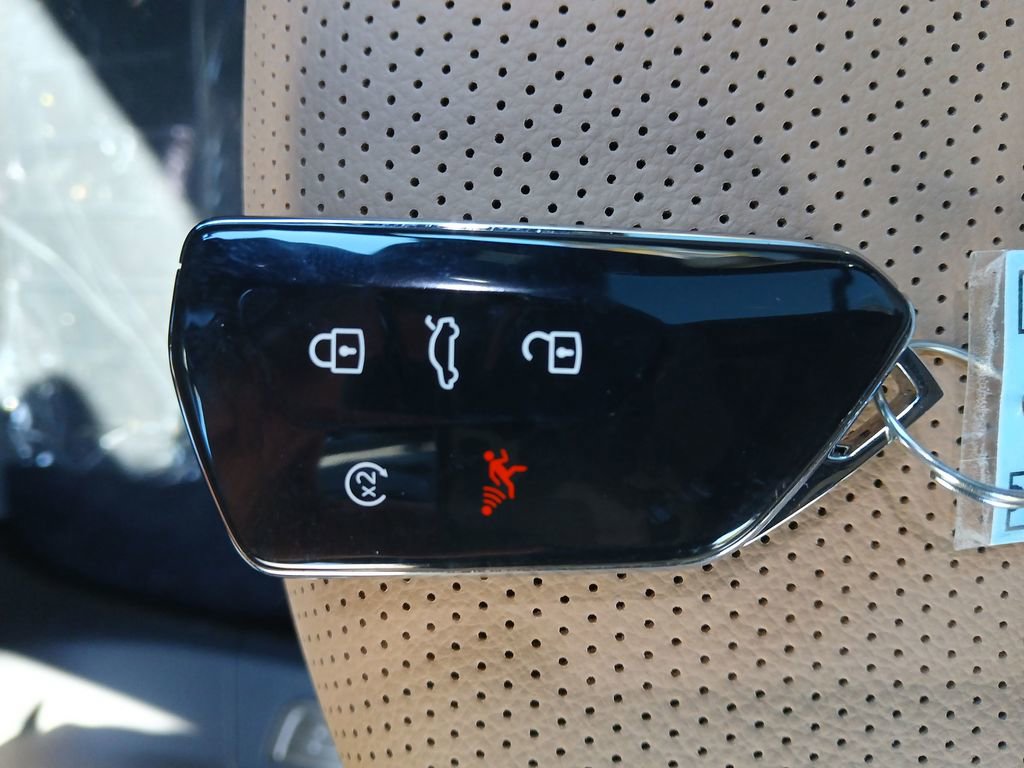 New 2026 Volkswagen Atlas Cross Sport SEL image 29