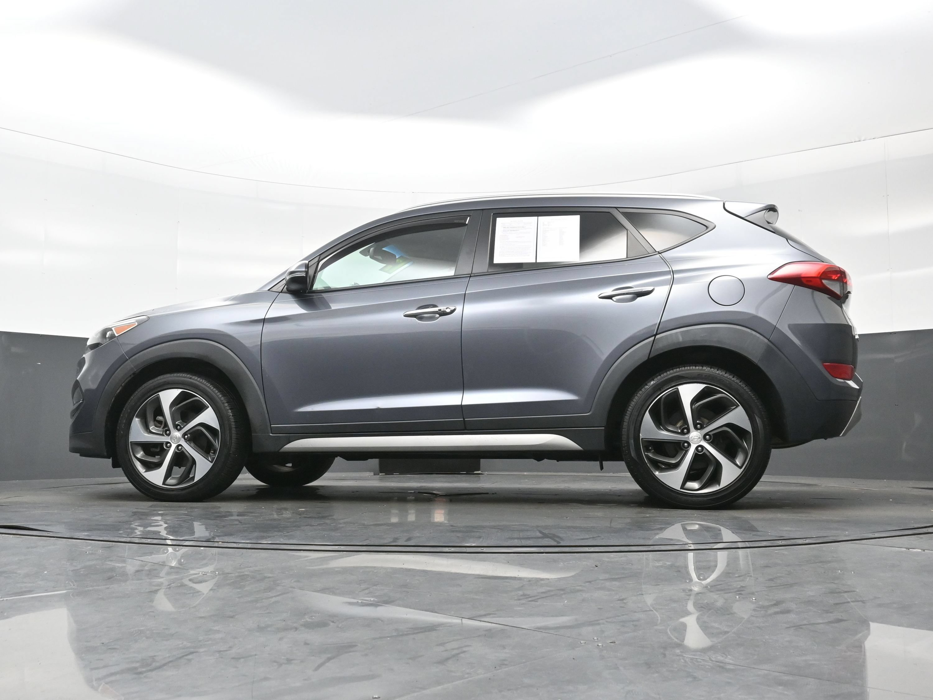 Used 2017 Hyundai Tucson Limited w/ Cargo Package AWD/4WD image 25