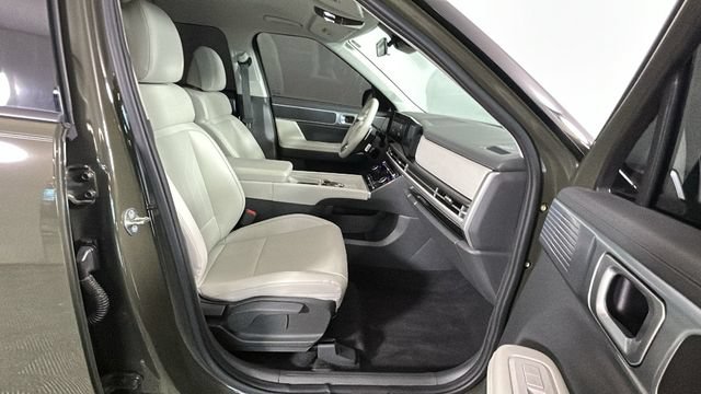 Used 2024 Hyundai Santa Fe SEL FWD image 30