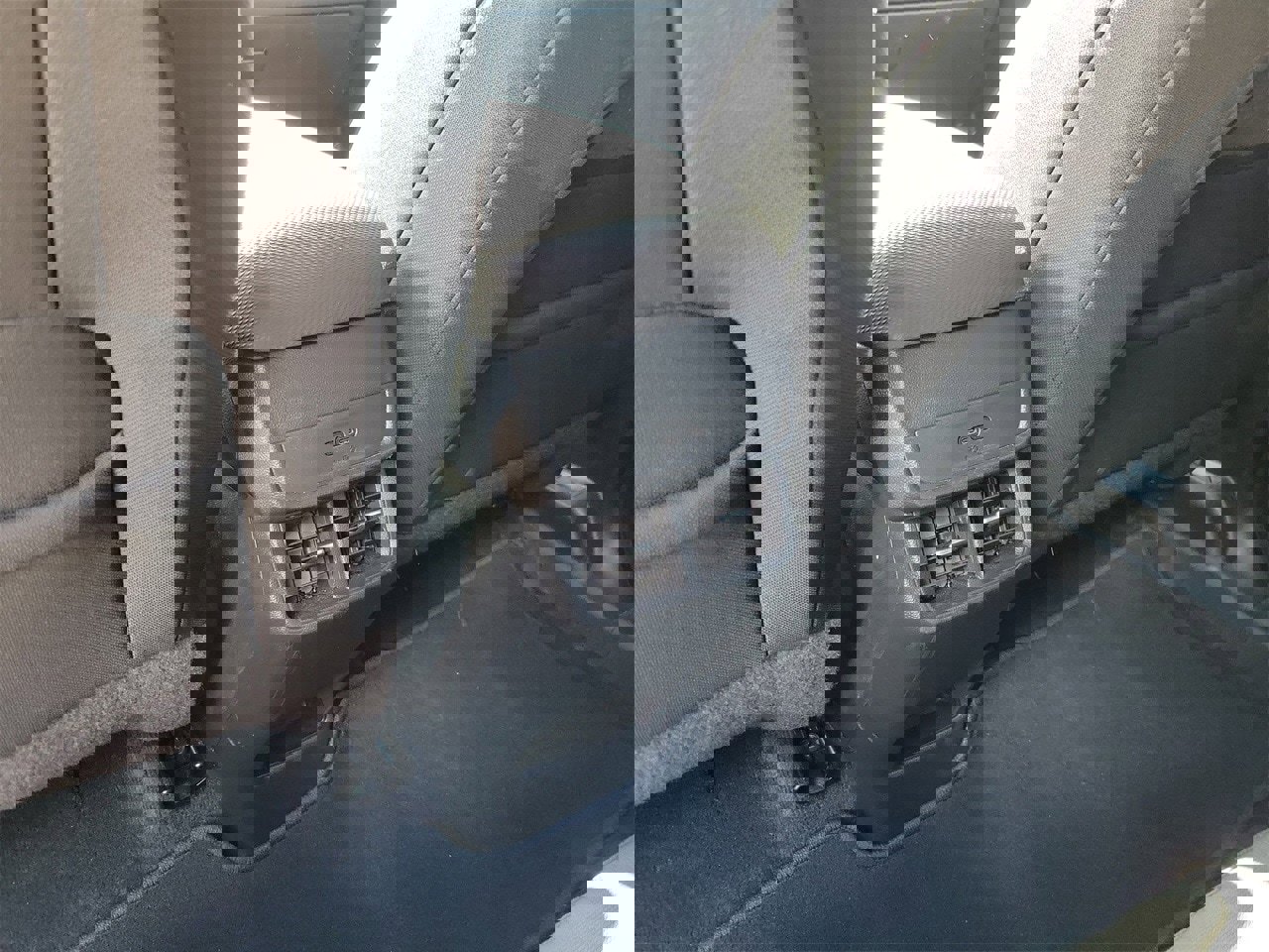 Used 2025 Chevrolet Equinox LT image 10