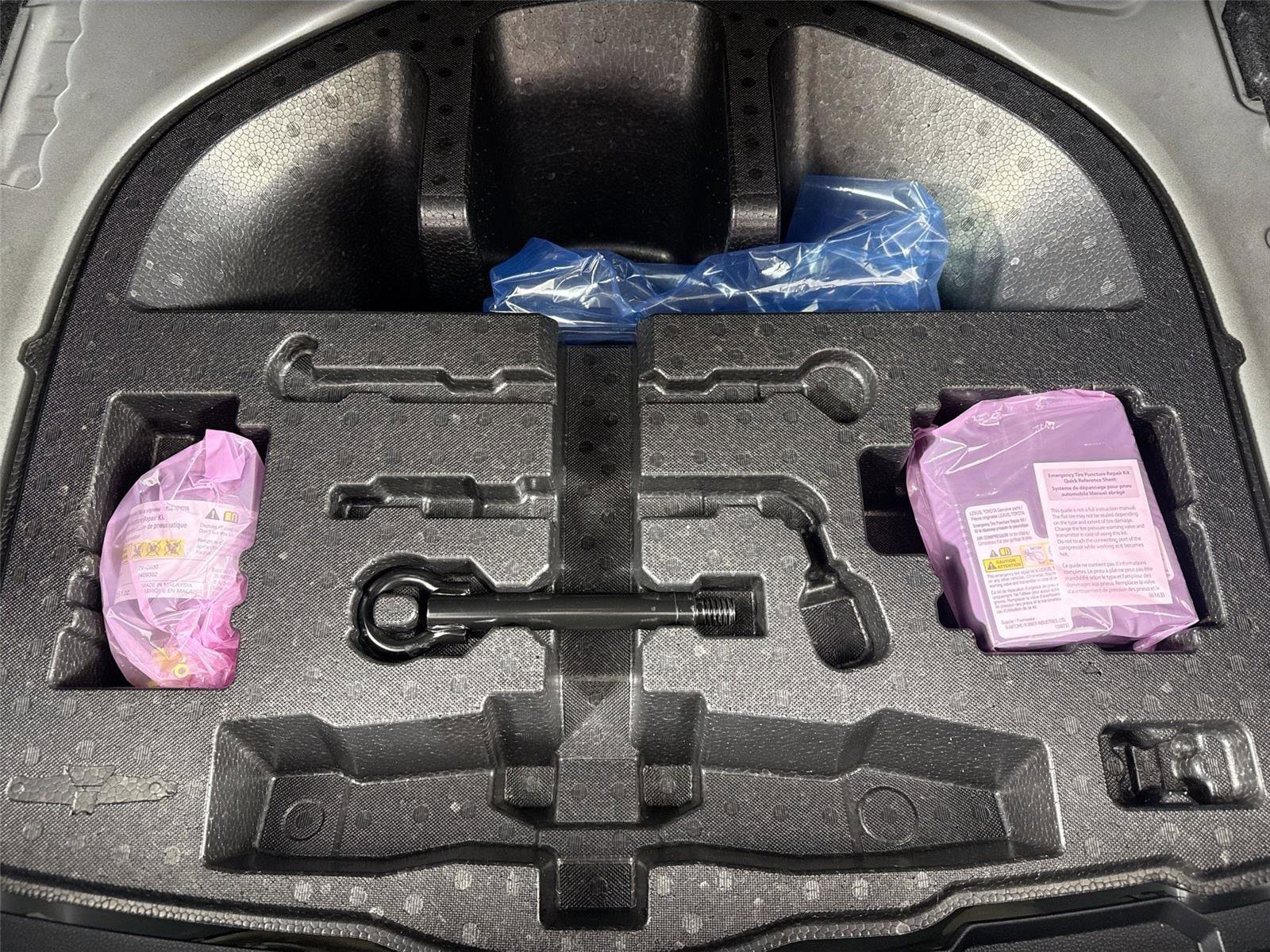 Certified 2025 Toyota Corolla LE image 35