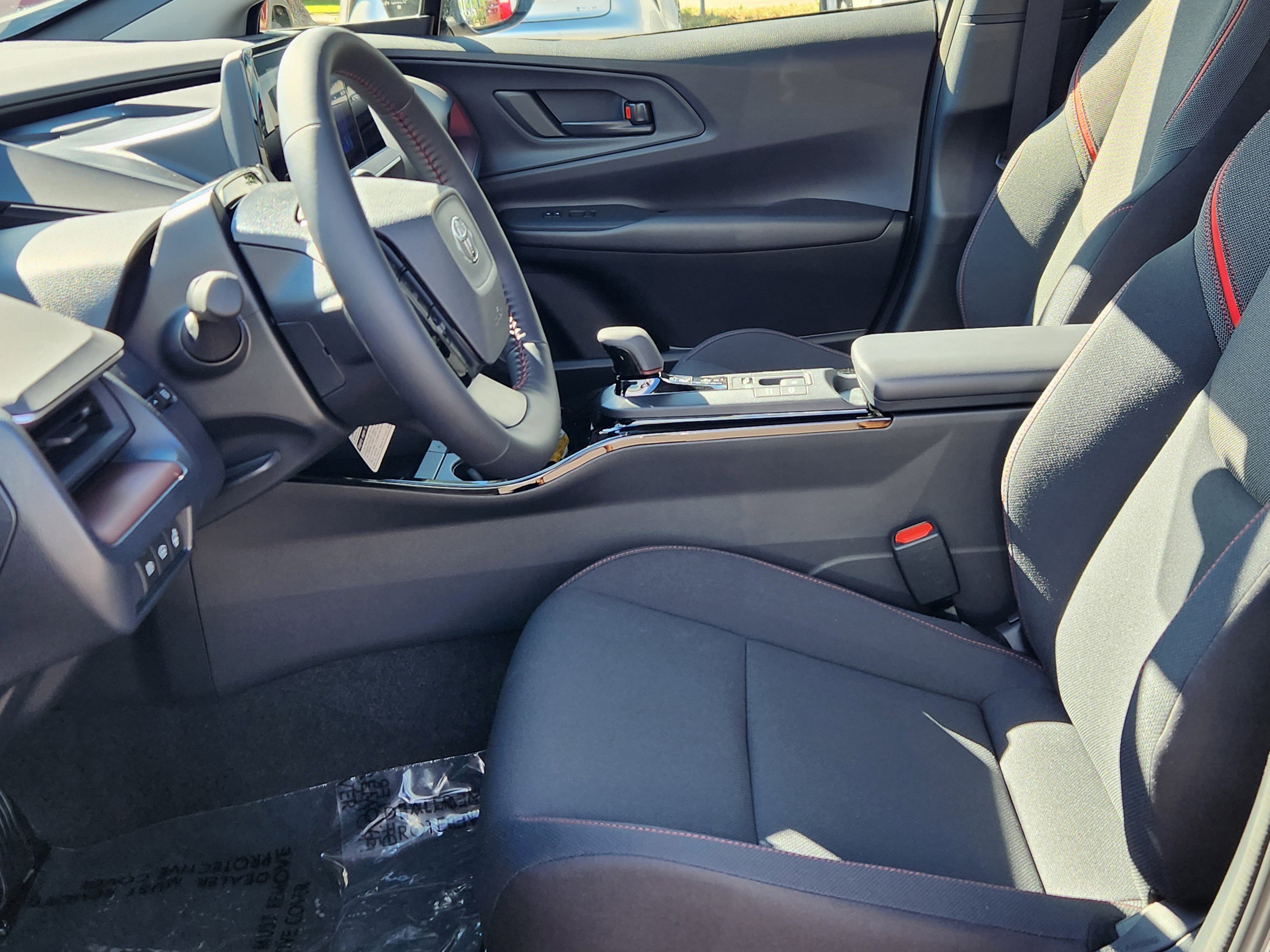 New 2026 Toyota Prius SE image 8