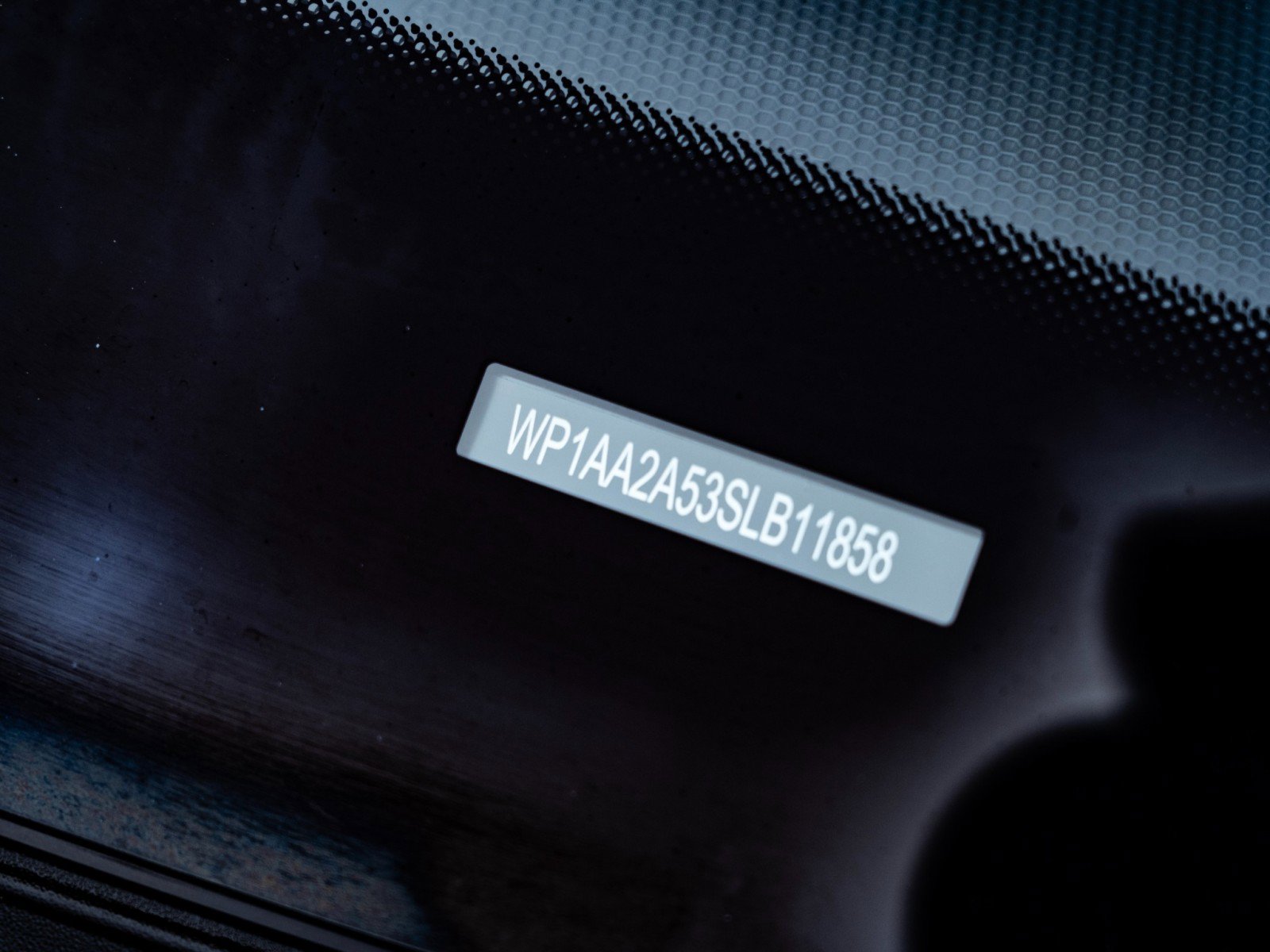 Certified 2025 Porsche Macan image 32