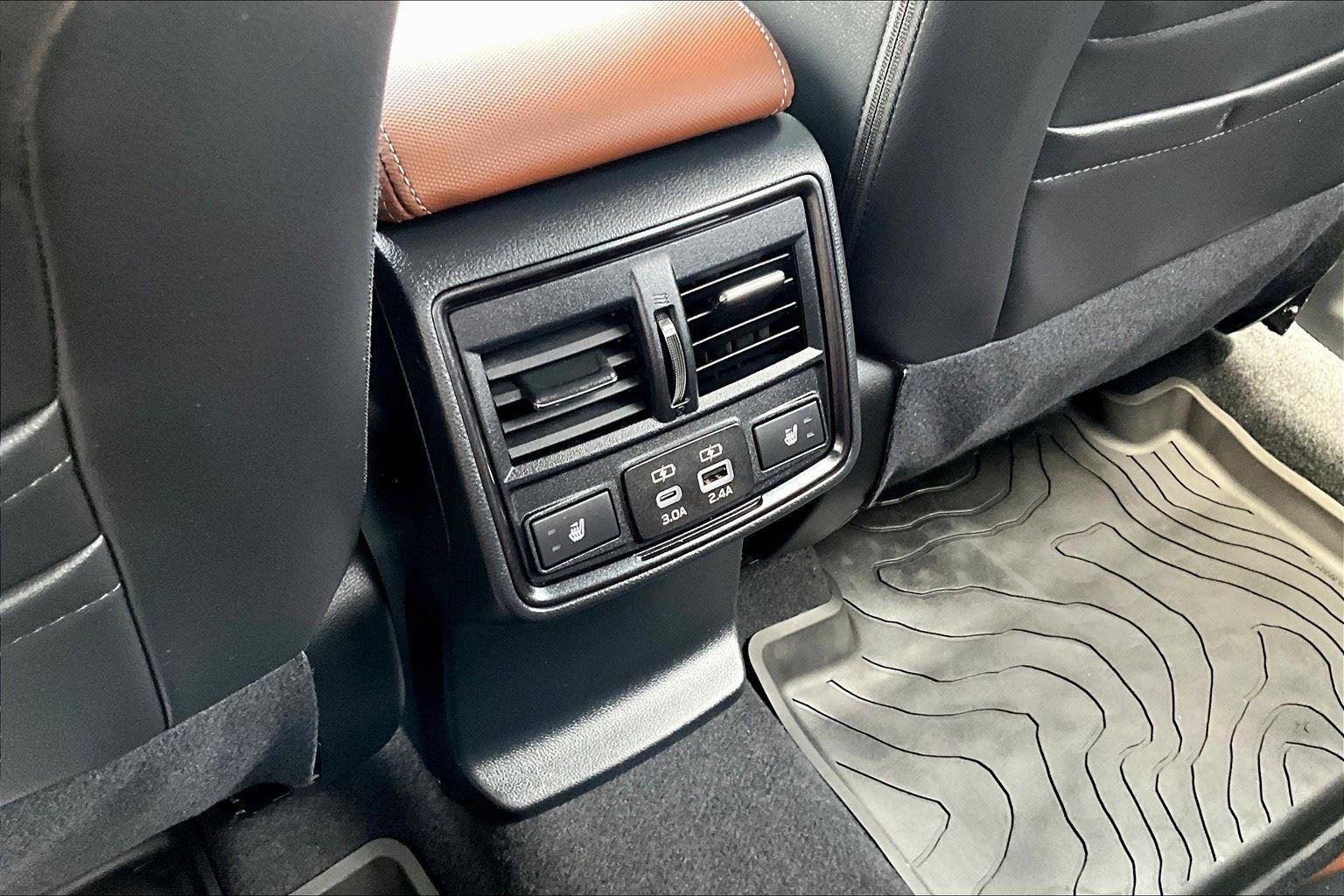 Used 2025 Subaru Forester Touring image 29