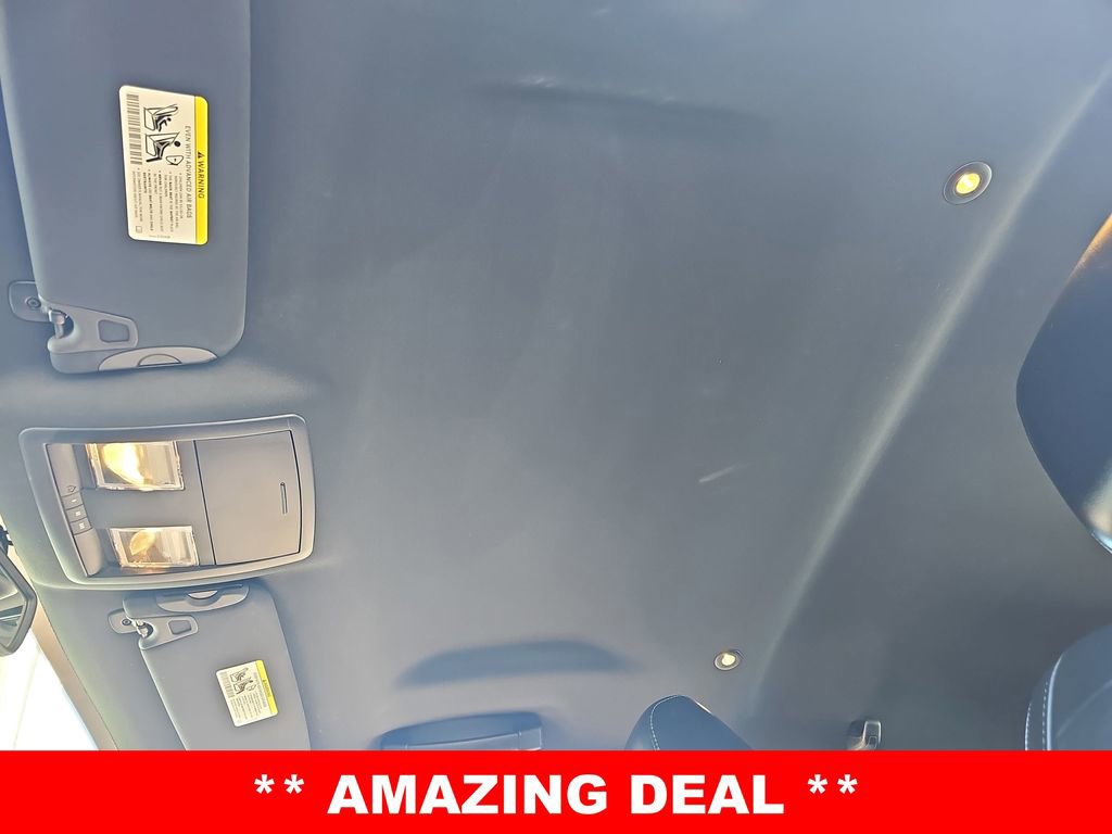 Used 2015 Dodge Challenger R/T Plus image 30