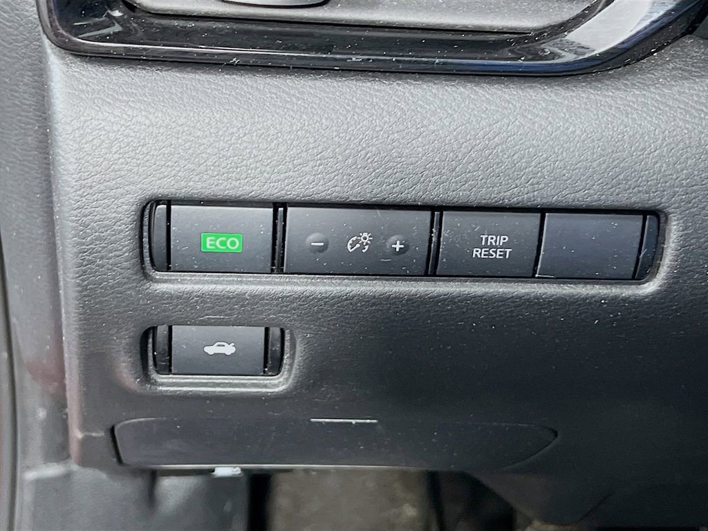 Used 2022 Nissan Sentra SV image 10