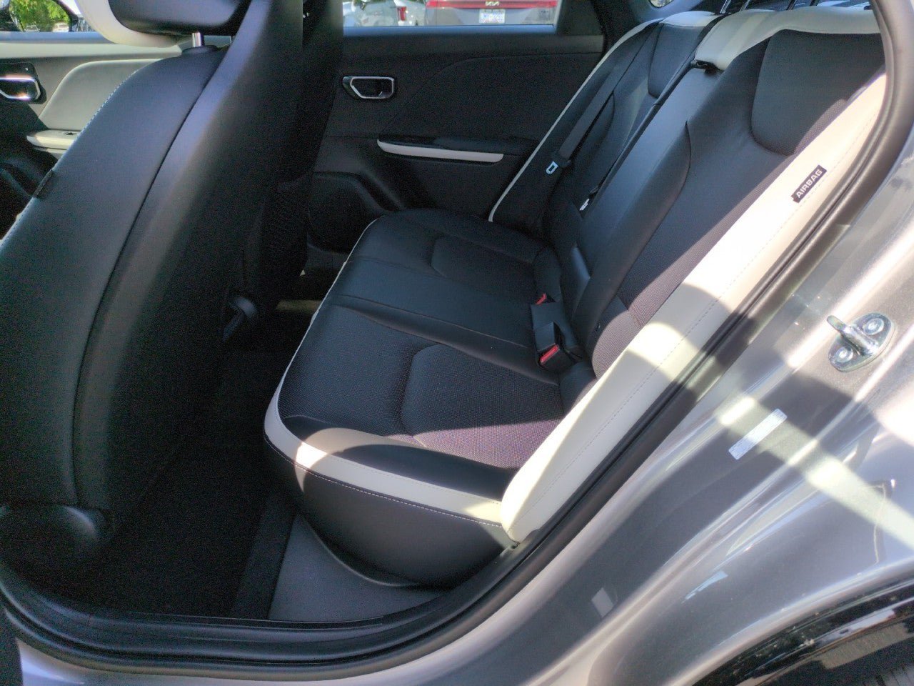 New 2025 Kia K4 GT-Line Turbo FWD image 33