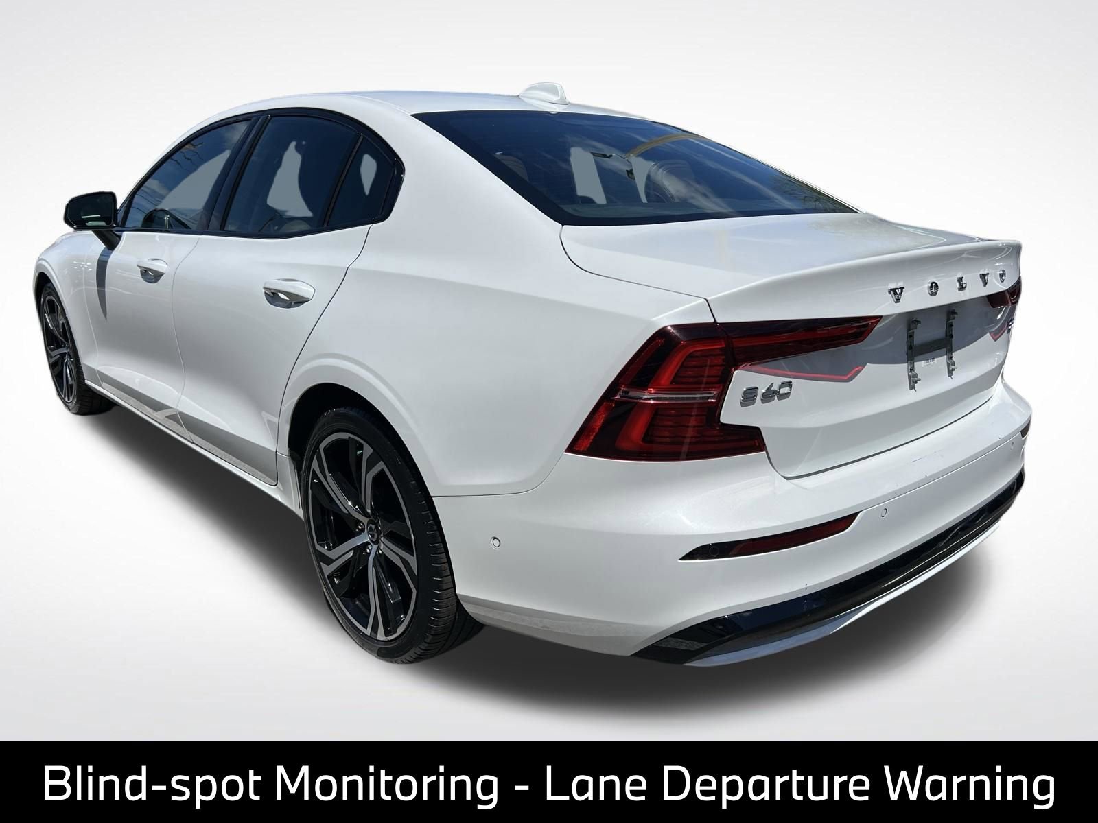 Used 2024 Volvo S60 B5 Ultimate AWD/4WD image 8