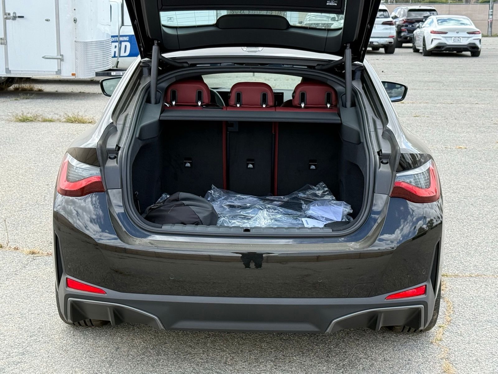 New 2026 BMW i4 eDrive40 w/ Premium Package RWD image 16
