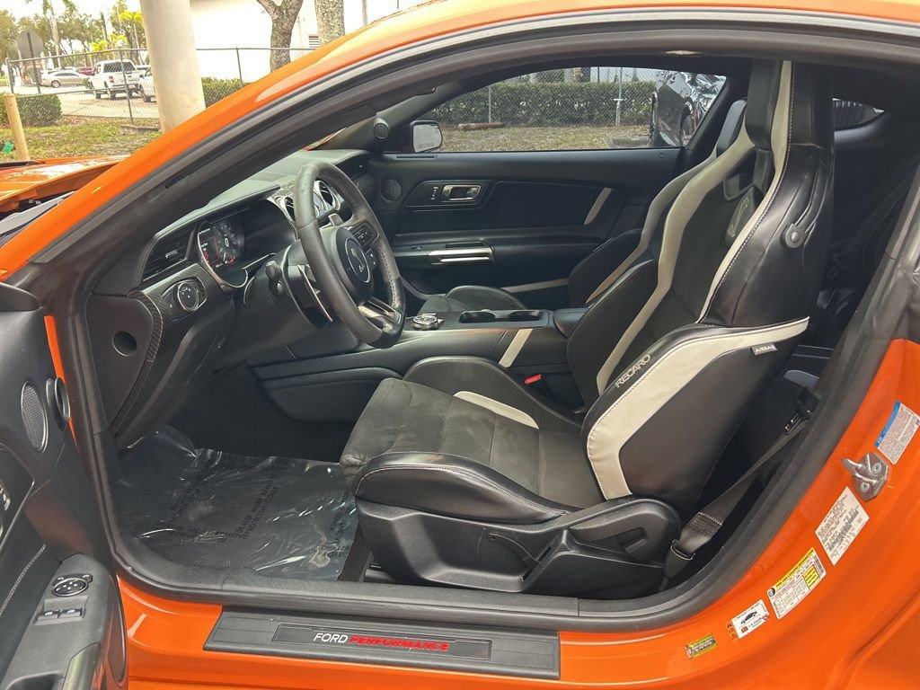 Used 2020 Ford Mustang Shelby GT500 w/ Technology Package image 5