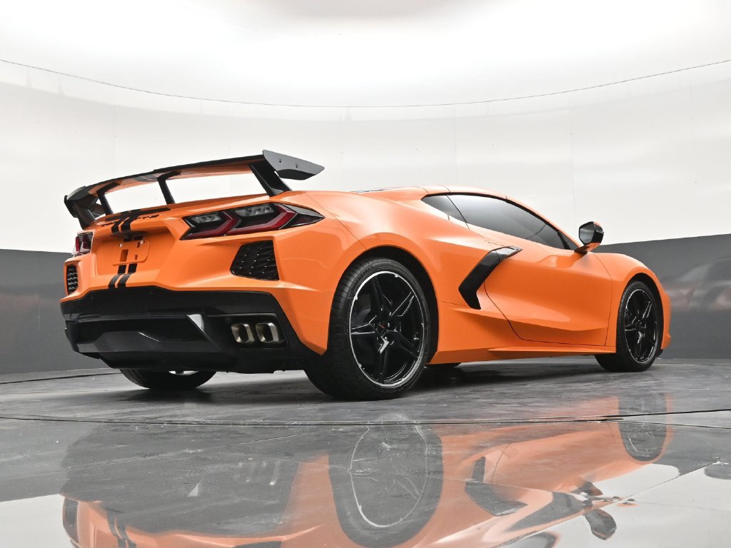 Used 2022 Chevrolet Corvette Stingray Coupe w/ 1LT RWD image 24