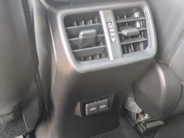 Used 2025 Lexus UX 300h FWD w/ Accessory Package (Z2) image 13