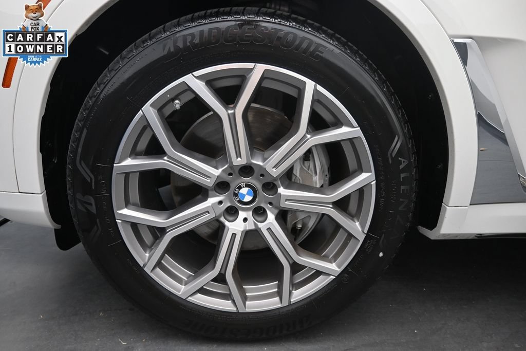 Used 2019 BMW X7 xDrive50i w/ Premium Package AWD/4WD image 4