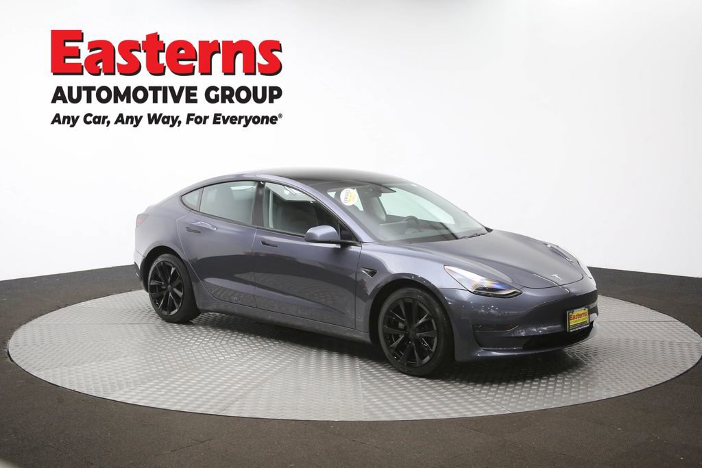 Used 2023 Tesla Model 3 Standard Range image 47