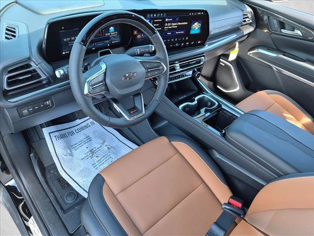 New 2027 Chevrolet Traverse Z71 w/ Enhanced Driving Package AWD/4WD image 3