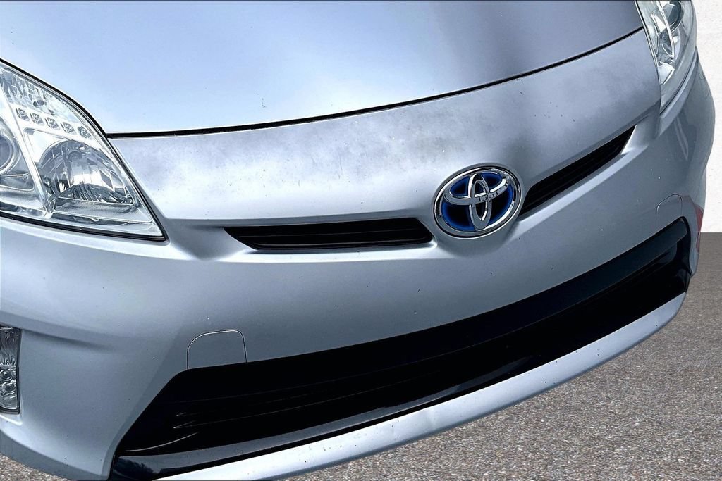 Used 2013 Toyota Prius Three w/ Solar Roof Pkg FWD image 34