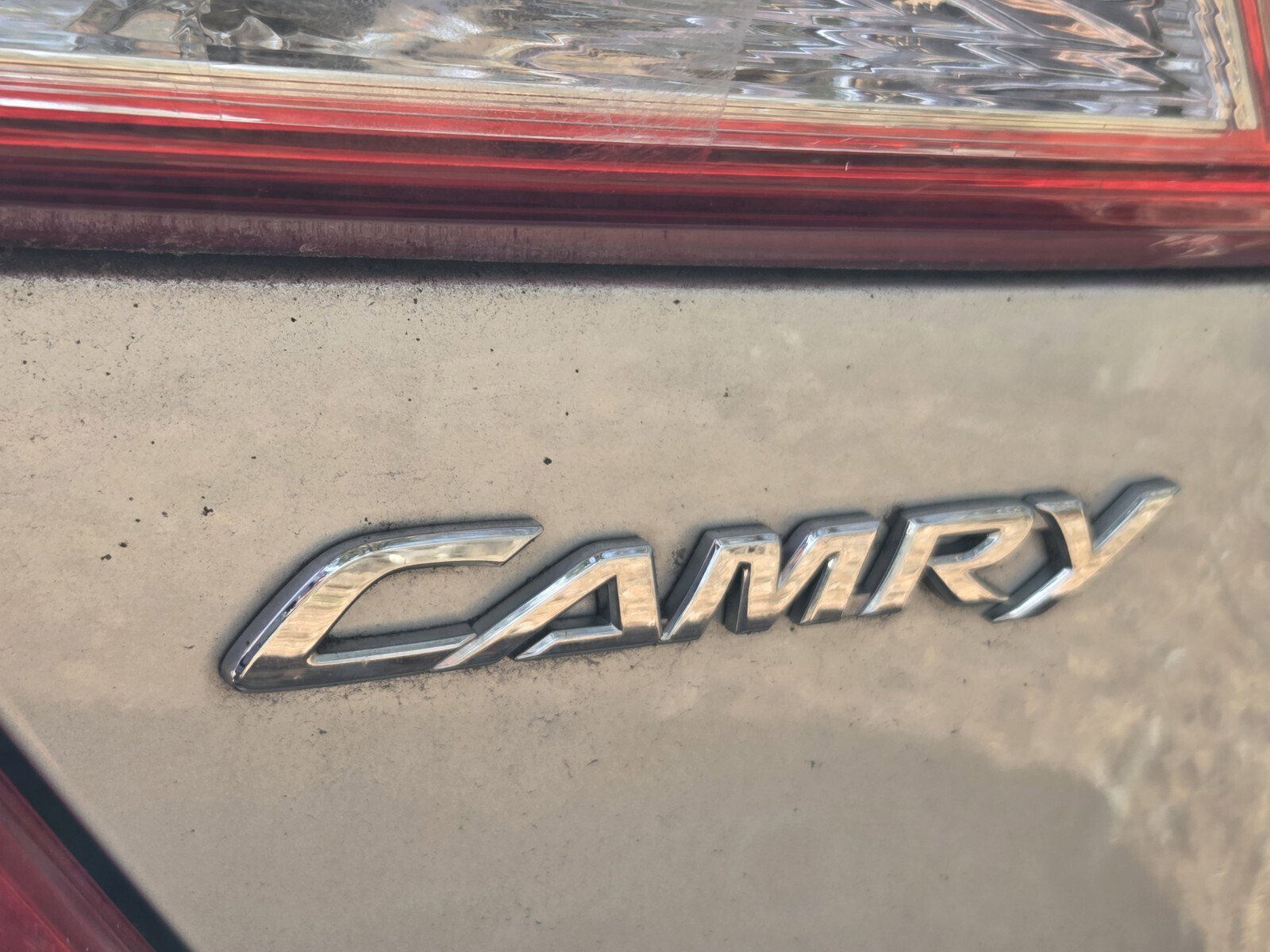 Used 2012 Toyota Camry LE image 8