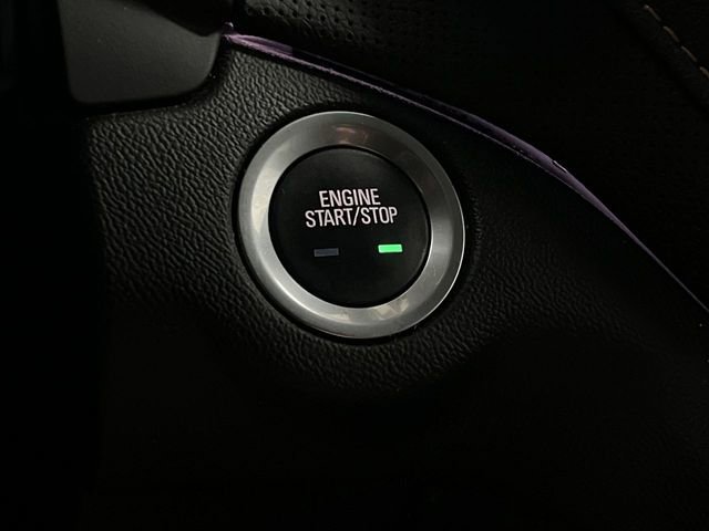Used 2018 Chevrolet Equinox Premier image 16