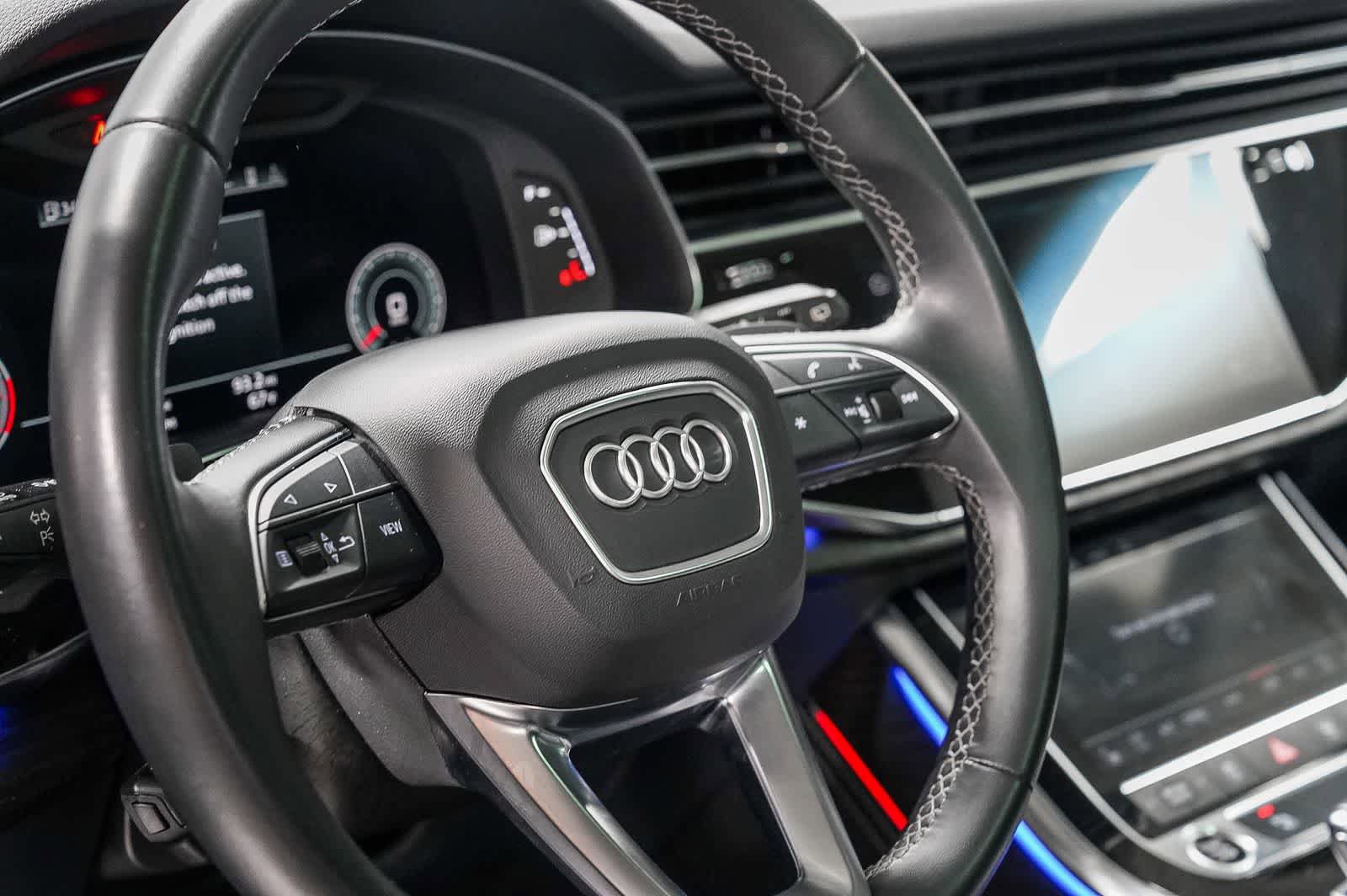 Used 2023 Audi Q8 Premium Plus AWD/4WD image 21