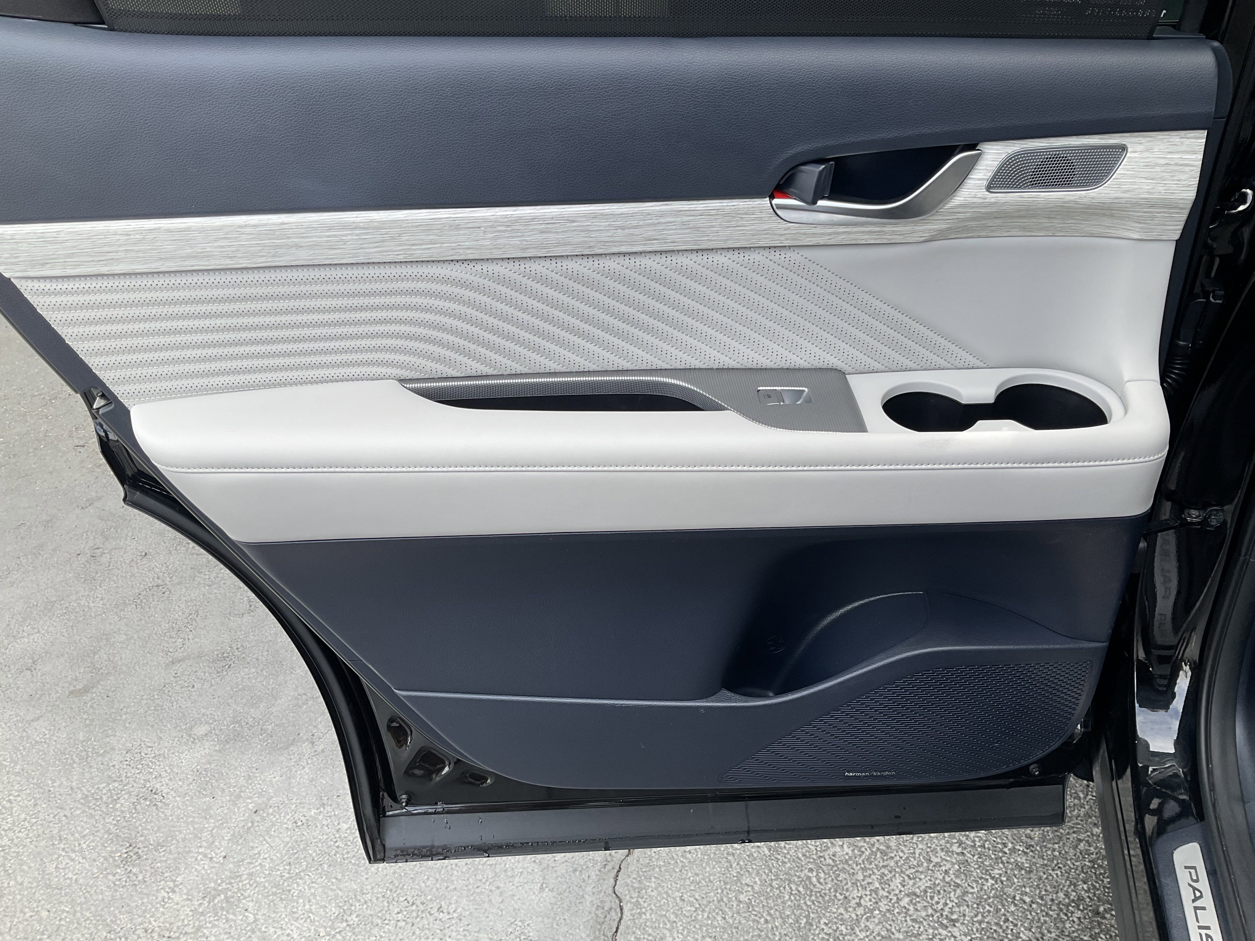 Used 2024 Hyundai Palisade Calligraphy image 42