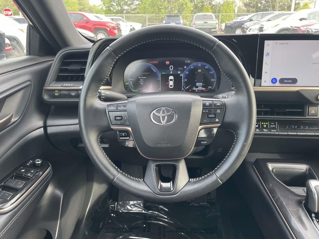 Used 2026 Toyota Crown XLE image 25