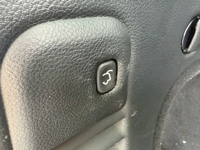 Used 2018 Jeep Grand Cherokee Limited AWD/4WD image 10