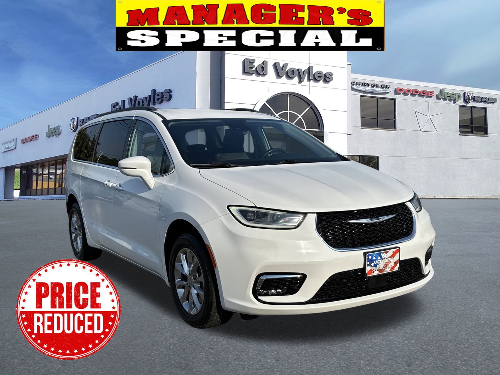 Used 2022 Chrysler Pacifica Touring-L