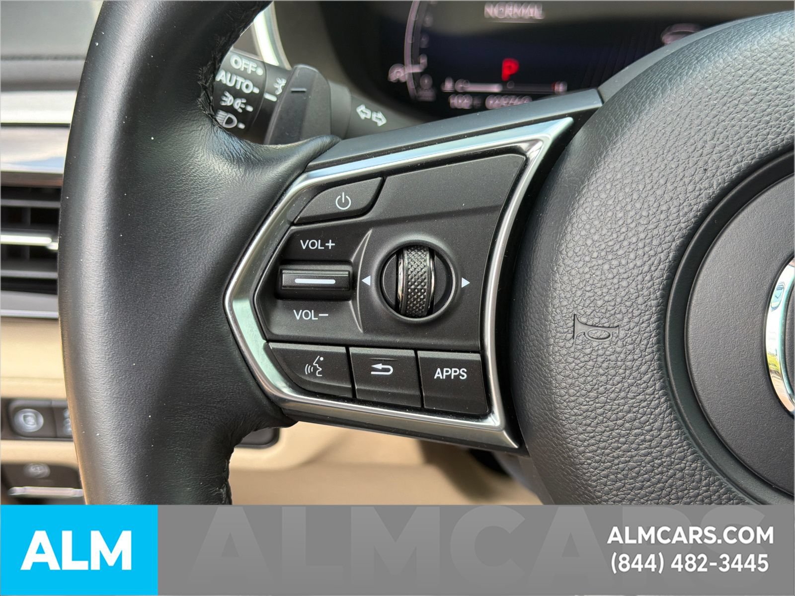 Used 2023 Acura MDX w/ Technology Package FWD image 30