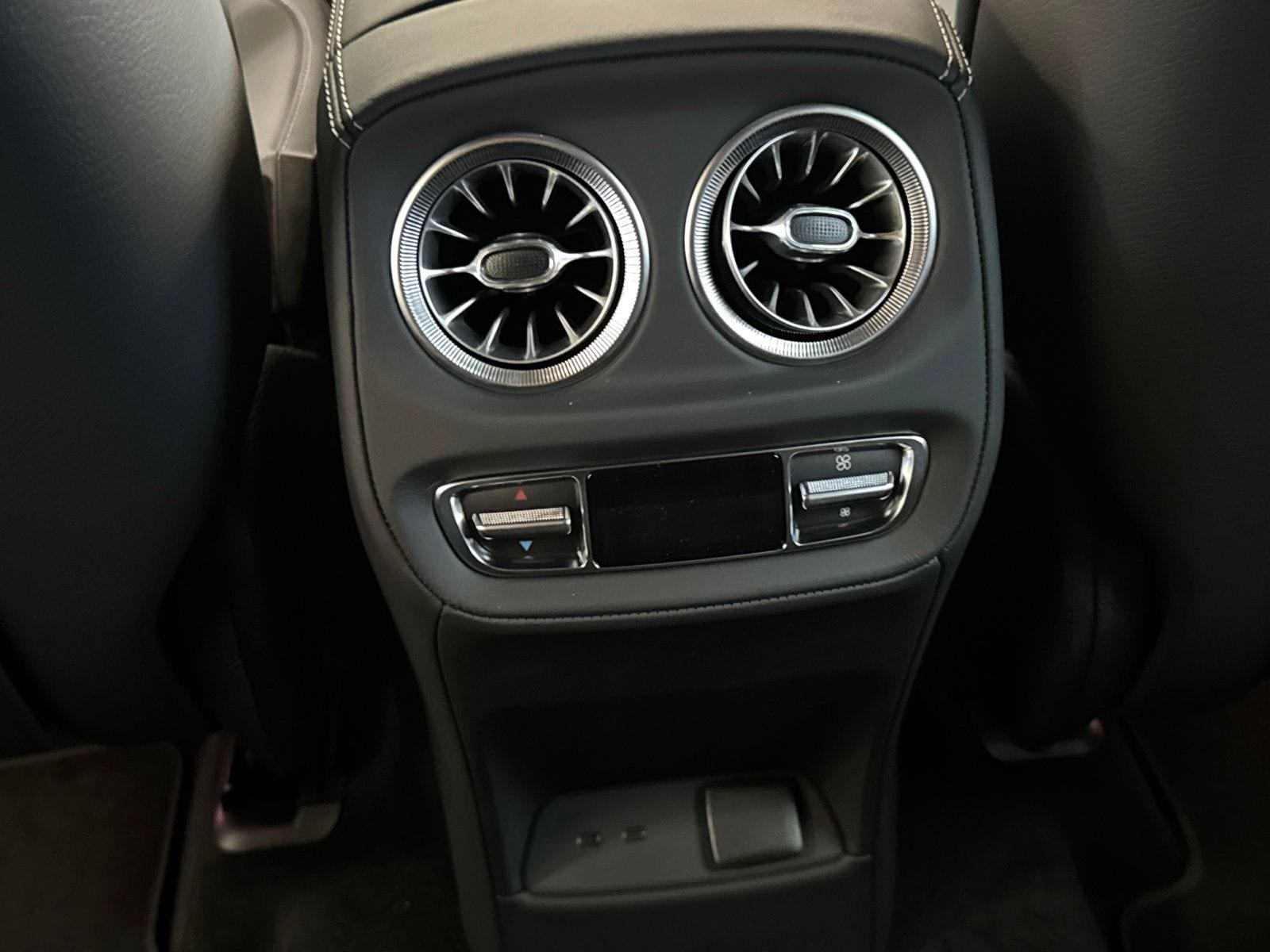 New 2027 Mercedes-Benz G 63 AMG 4MATIC image 25