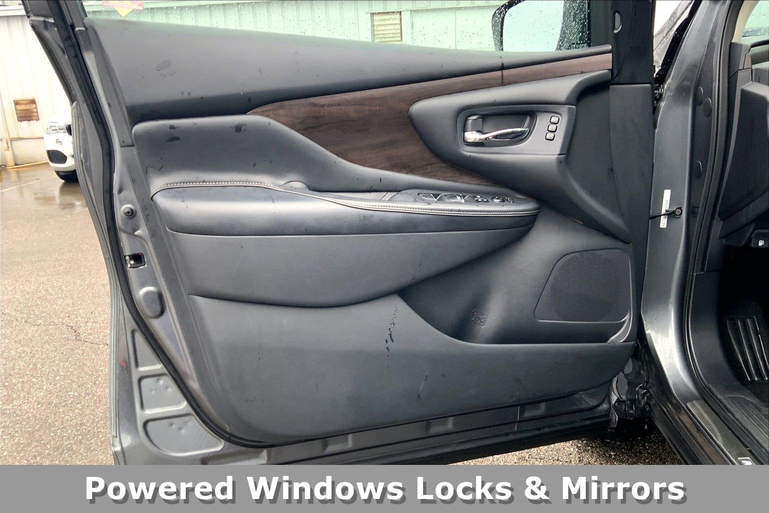 Used 2020 Nissan Murano Platinum image 24