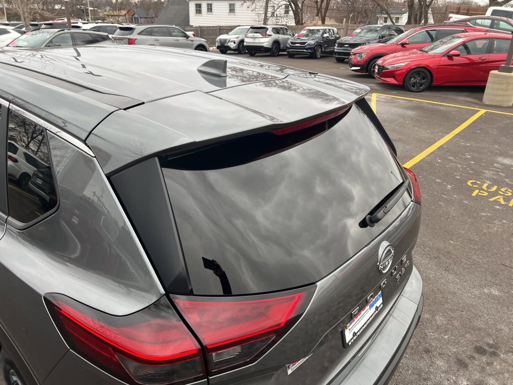Certified 2024 Nissan Rogue SV image 35