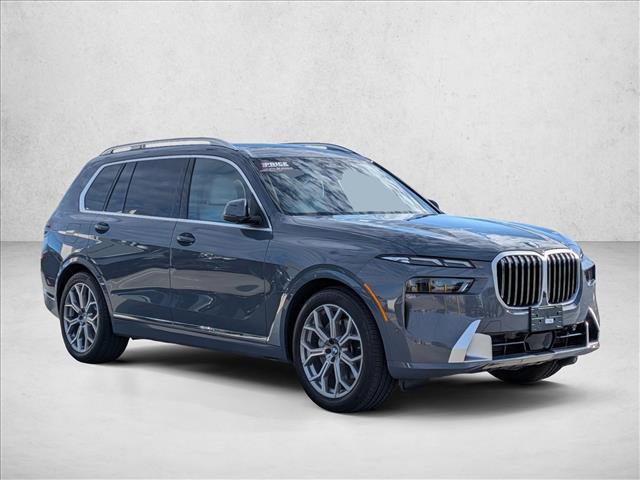 Used 2026 BMW X7 xDrive40i image 3