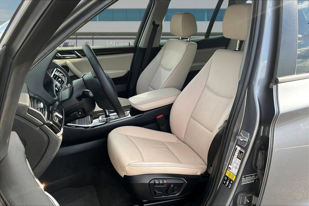 Used 2017 BMW X3 xDrive28i AWD/4WD image 21