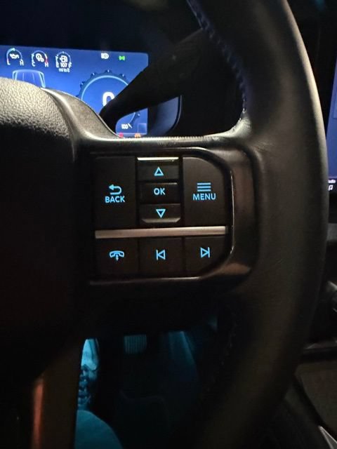 Used 2025 Ford F450 Platinum w/ FX4 Off-Road Package AWD/4WD image 15