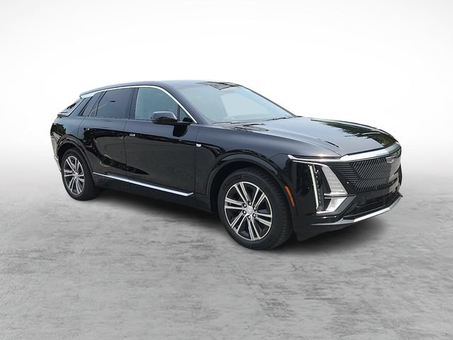 New 2027 Cadillac Lyriq Luxury w/ LPO, Floor Liner Package AWD/4WD image 2