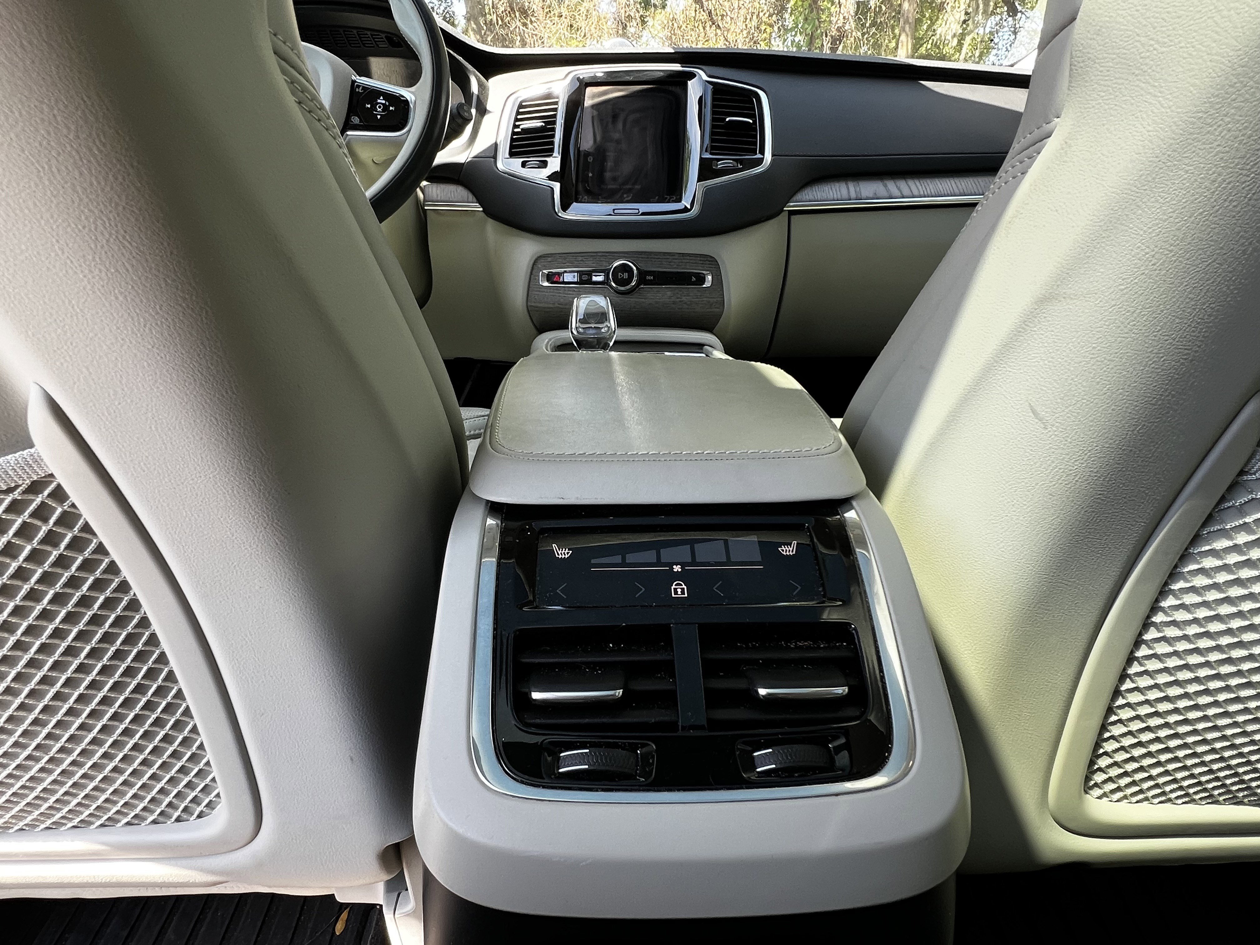 Used 2021 Volvo XC90 T8 Inscription w/ Protection Package AWD/4WD image 38