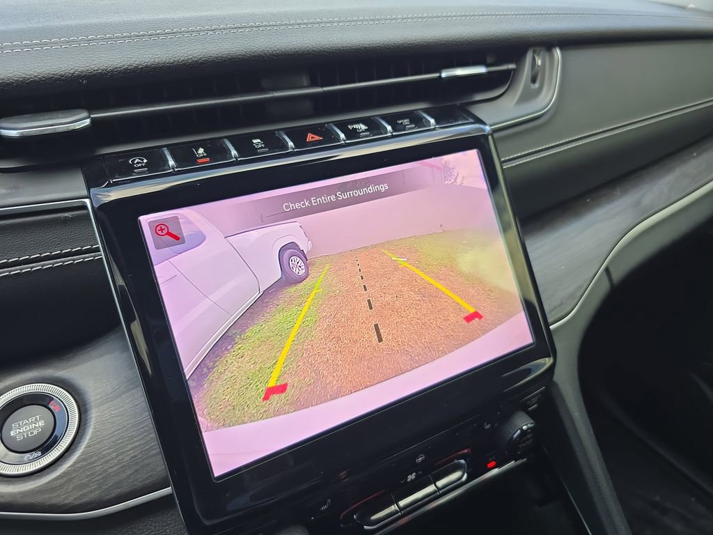 Used 2021 Jeep Grand Cherokee L Limited image 19