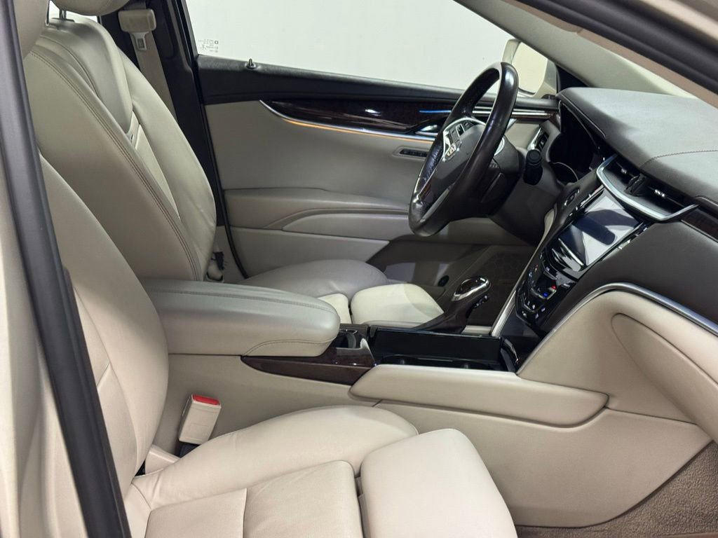 Used 2013 Cadillac XTS Luxury w/ Driver Awareness Package image 22