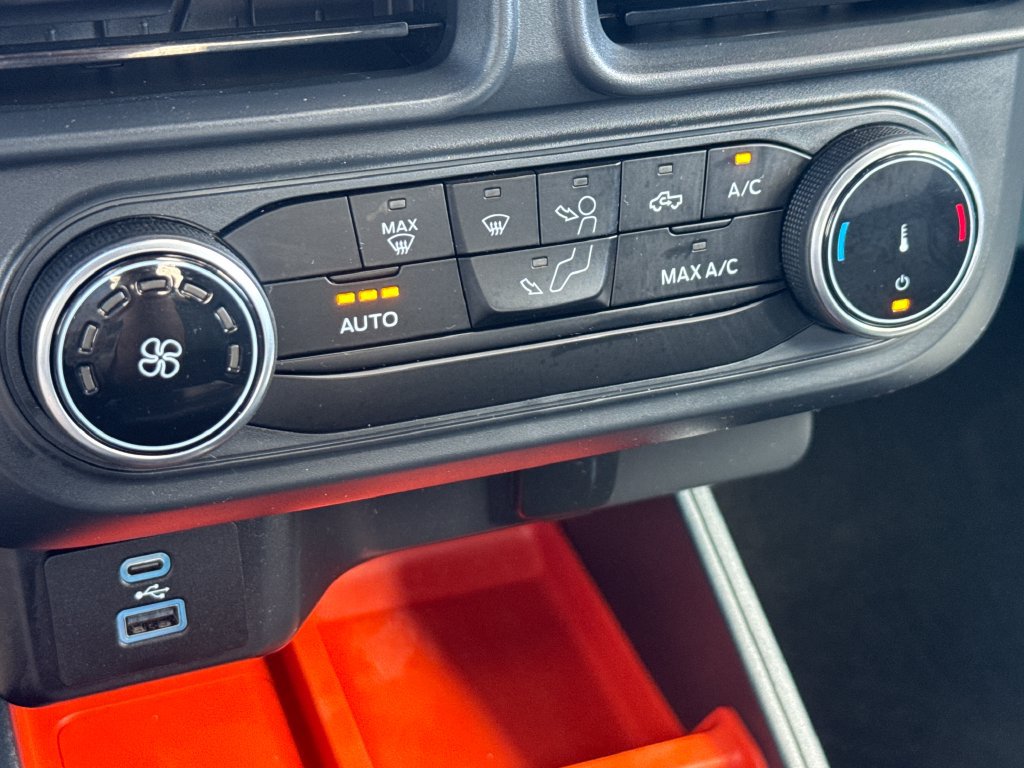 Used 2024 Ford Maverick XLT FWD image 22