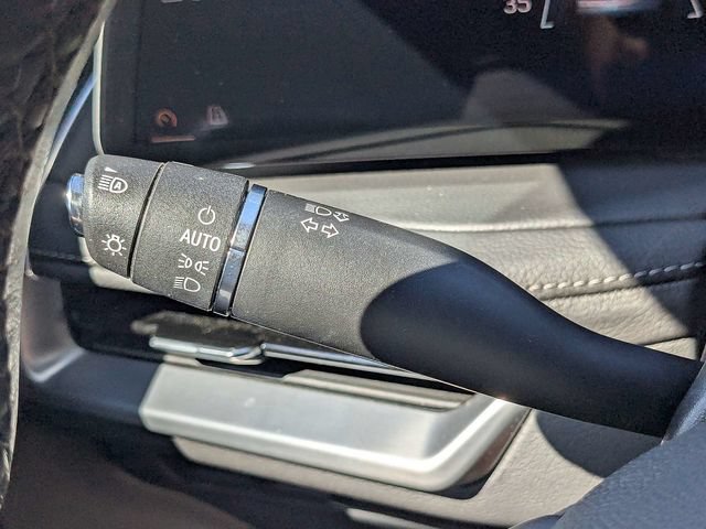Certified 2025 Cadillac XT4 Premium Luxury FWD image 27