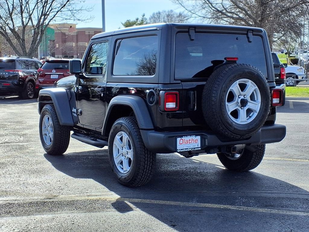 Used 2020 Jeep Wrangler Sport image 2