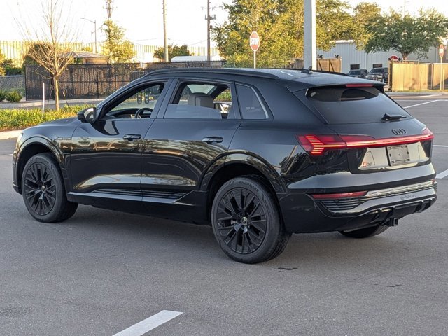 Certified 2024 Audi Q8 e-tron Prestige w/ Prestige Package AWD/4WD image 7
