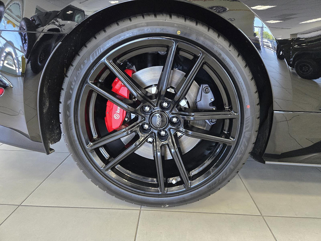 Used 2020 Ford Mustang Shelby GT500 w/ Technology Package RWD image 24