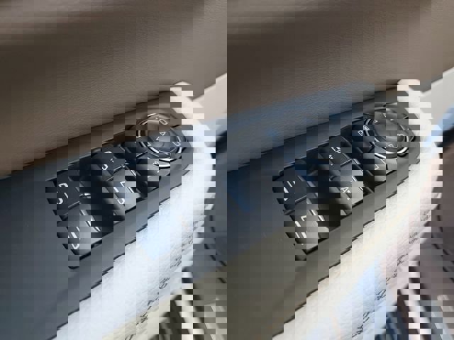 New 2026 GMC Yukon XL Denali w/ Denali Reserve Package image 9