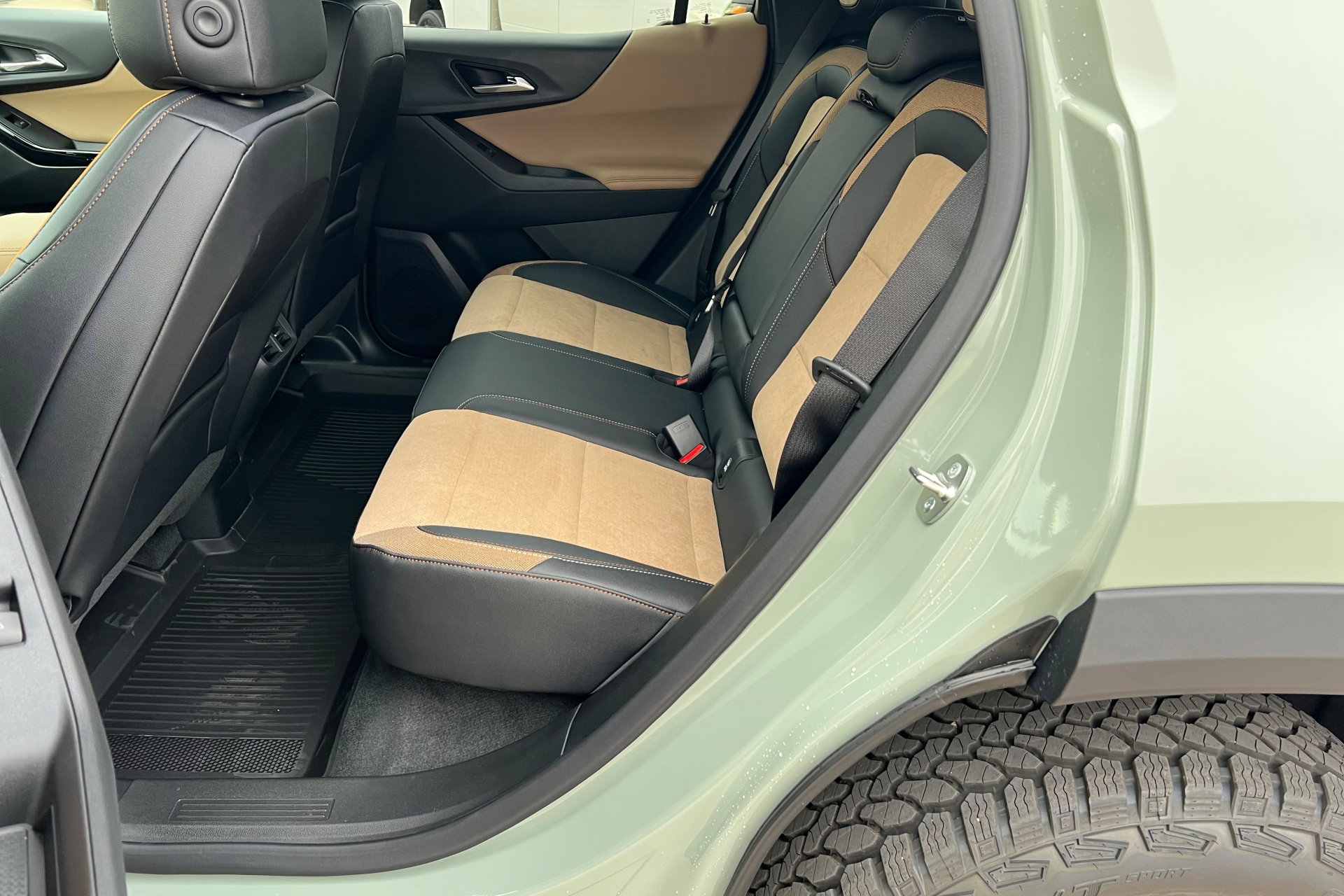 New 2026 Chevrolet Equinox ACTIV image 22