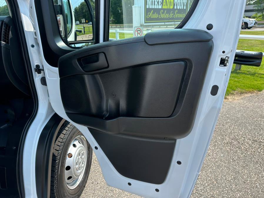 Used 2023 RAM ProMaster 2500 image 11