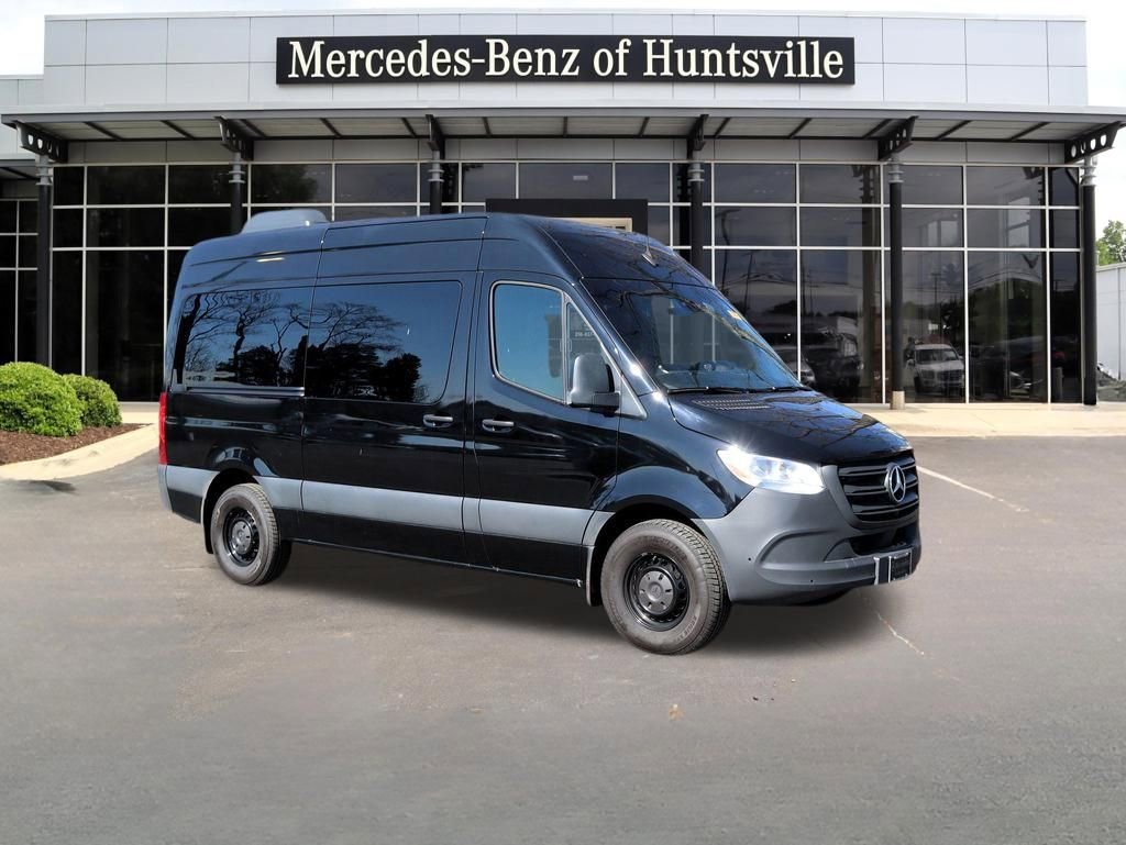 Used 2024 Mercedes-Benz Sprinter 2500 image 1