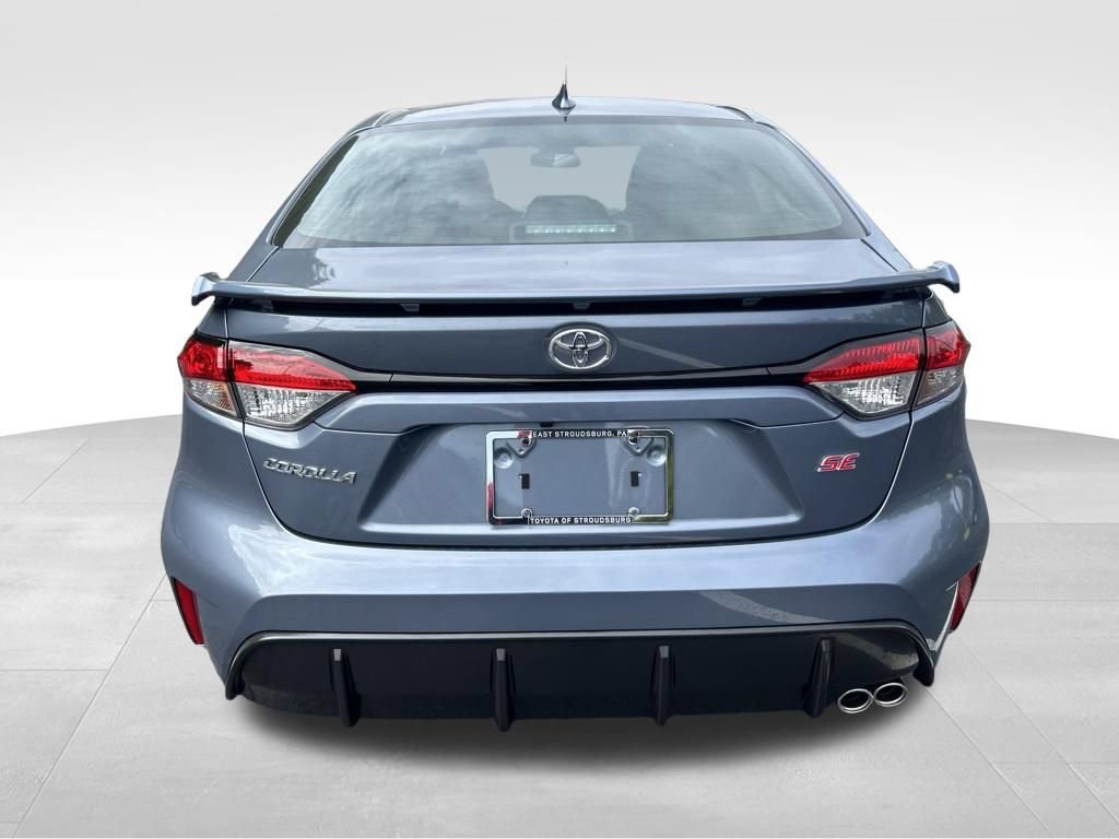 New 2026 Toyota Corolla SE w/ SE Package FWD image 4