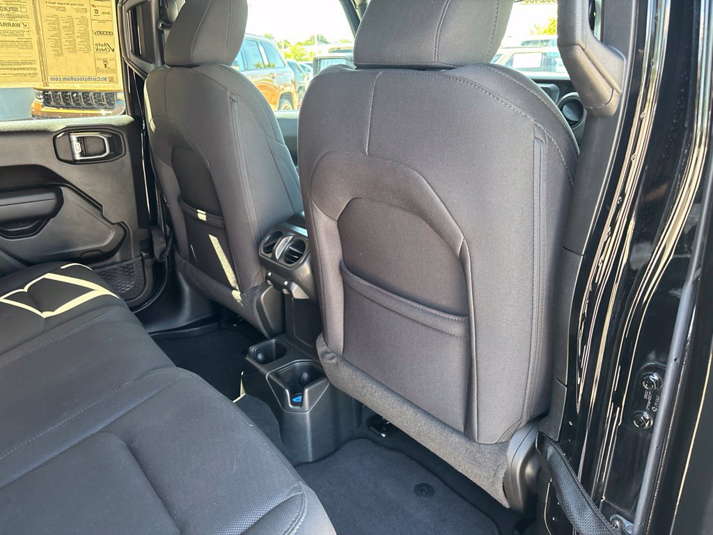 Used 2023 Jeep Wrangler Unlimited Sport AWD/4WD image 22