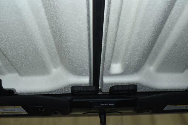 Certified 2020 Jeep Gladiator Rubicon w/ Cold Weather Group image 19